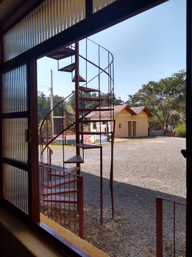 Hotel Chale Da Montanha Serra Negra  Exterior foto
